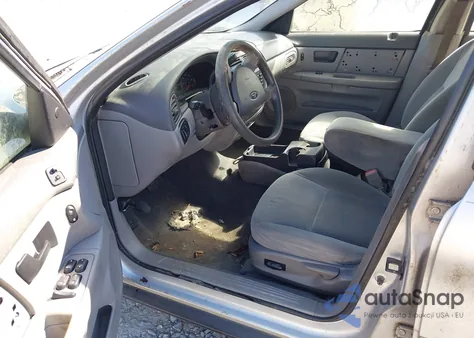 2004 Ford Taurus Se z USA, uszkodzony, nr VIN 1FAFP53U24A114198